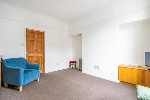 undefined, Garfield Terrace, York