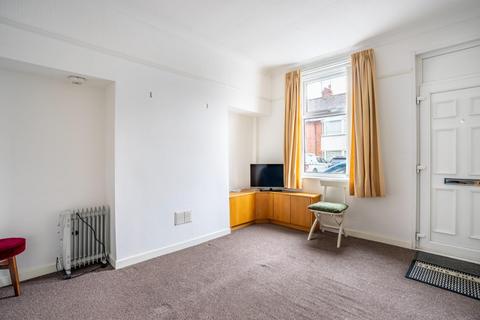 undefined, Garfield Terrace, York