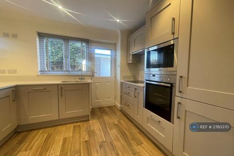 undefined, Cowper Close, Crewe, CW2