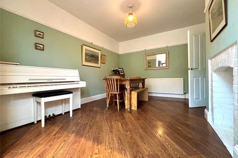 4 bedroom semi-detached house for sale, Priors Road, Cheltenham, Gloucestershire