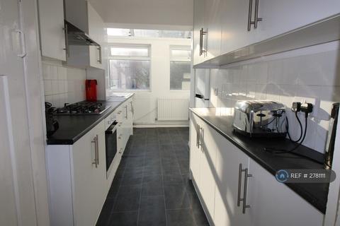 1 bedroom in a house share to rent, Roedale Road, Brighton, BN1