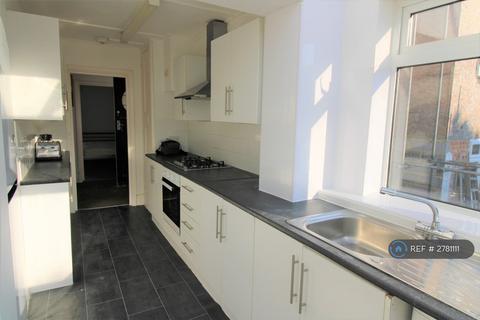 1 bedroom in a house share to rent, Roedale Road, Brighton, BN1