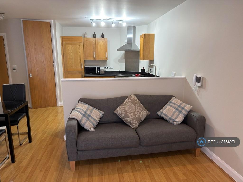 Open Plan Lounge/Kitchen