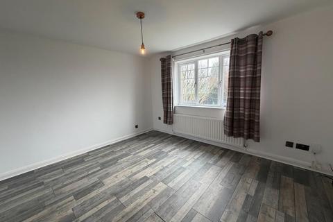 3 bedroom terraced house to rent, Ainsworth Way, Ormesby, Middlesbrough