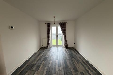 3 bedroom terraced house to rent, Ainsworth Way, Ormesby, Middlesbrough
