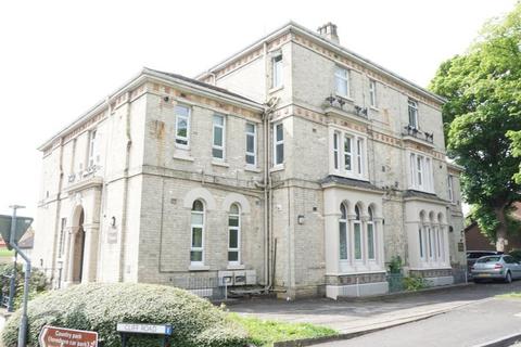 undefined, Flat 12, Dykes House, Cliff Road, Hessle