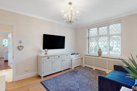 undefined, Keswick Gardens, Ruislip HA4
