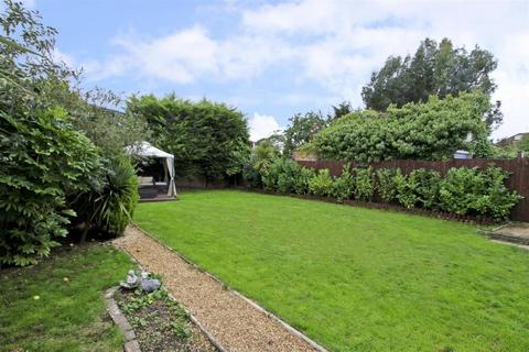 undefined, Keswick Gardens, Ruislip HA4