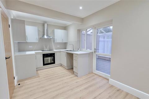 3 bedroom semi-detached house to rent, Endsleigh Road, Waterloo L22