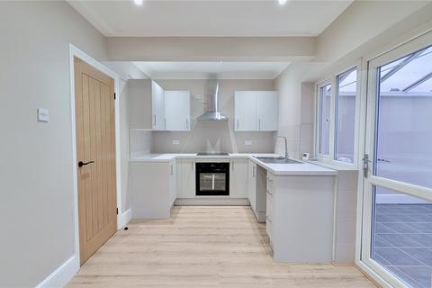 3 bedroom semi-detached house to rent, Endsleigh Road, Waterloo L22