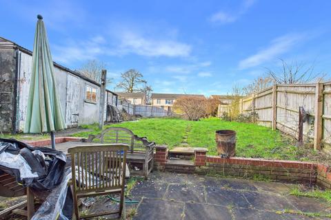 undefined, Cunningham Road, Swindon SN2