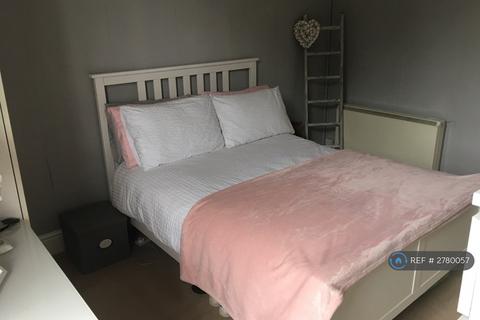 undefined, Shelton Hall, Newark, NG23