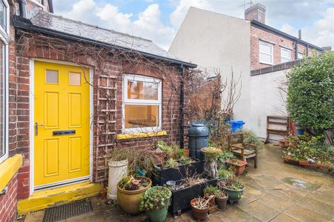 3 bedroom terraced house for sale, South View Crescent, Sheffield S7