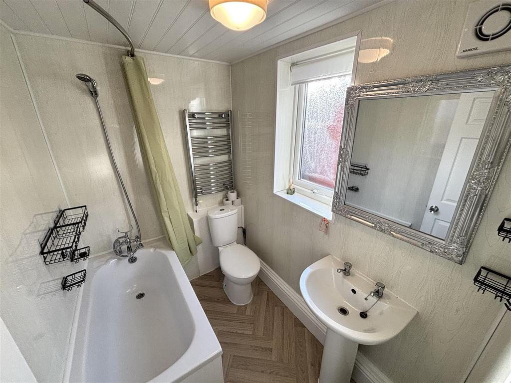 Bathroom/WC