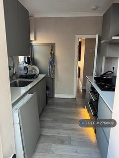 undefined, Heath Road, Hounslow, TW3