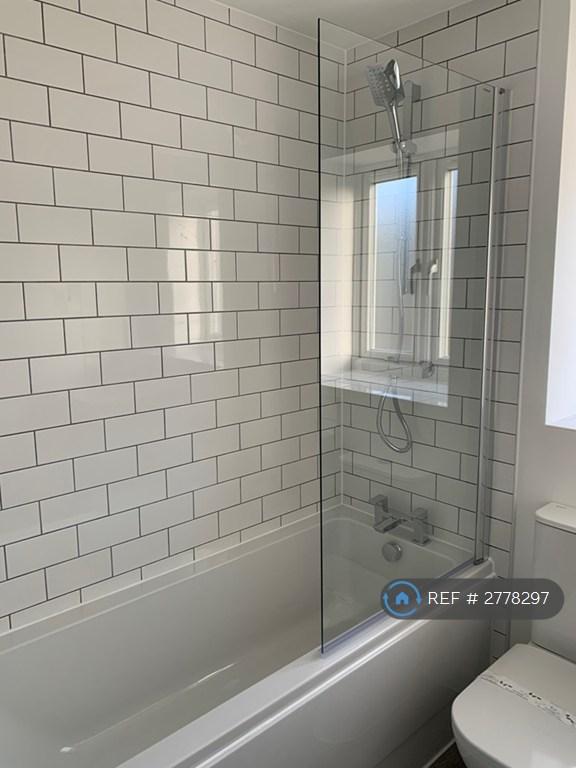 Upstairs Bathroom