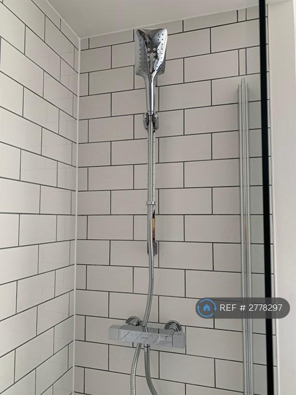 Upstairs Bathroom