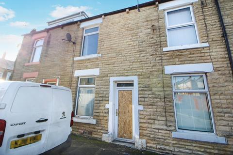 2 bedroom terraced house for sale, John Dalton Street, Glossop SK13