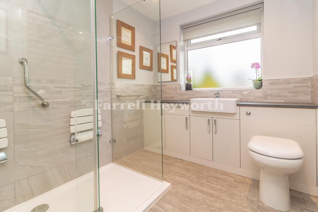 Shower Room image 2
