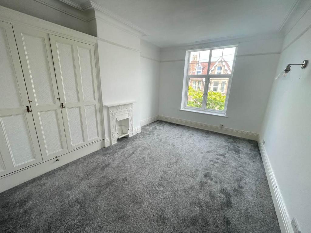 Henleaze rd 4a bed 2