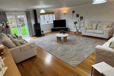 4 bedroom detached house for sale, Greenway, Taunton TA2