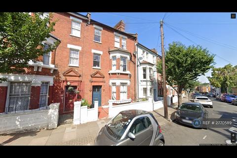 undefined, Garfield Road, London, SW11