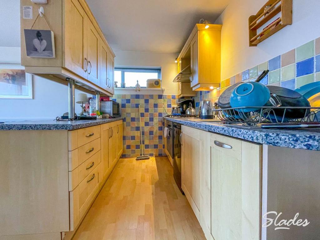 27 saltair kitchen m