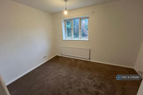 undefined, Richmond Avenue, Kettering, NN15