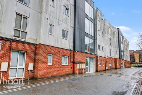 1 bedroom apartment for sale, Hubert Walter Drive, Maidstone