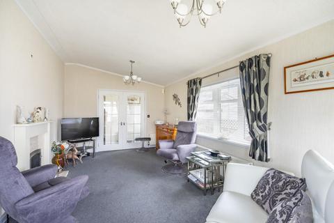 2 bedroom park home for sale, Pheasant Way, Acaster Malbis, York