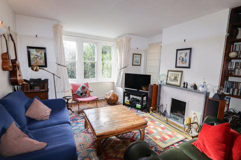 3 bedroom detached house for sale, 11 North Trade Road, Battle, TN33