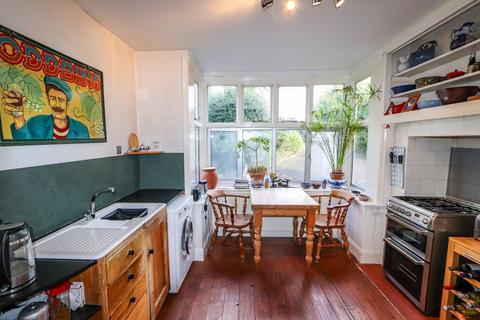 3 bedroom detached house for sale, 11 North Trade Road, Battle, TN33