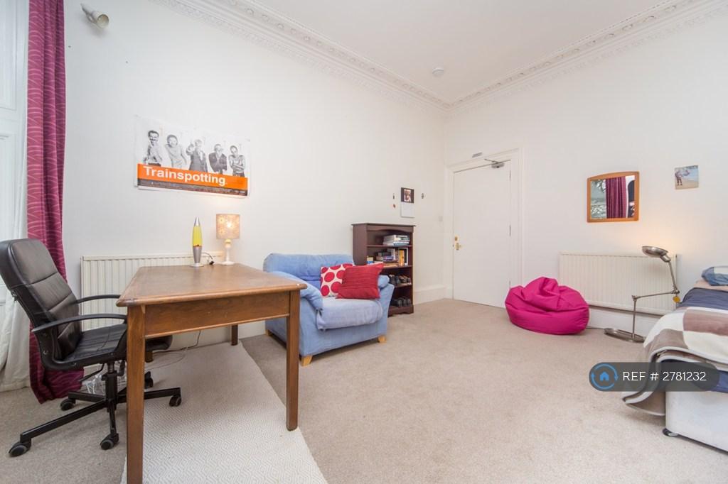 Bedroom 1 - Massive!