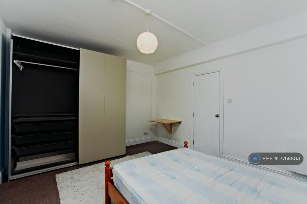 Double Bedroom Large Pic No 2
