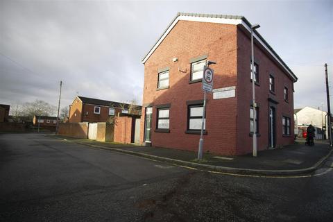 undefined, 1 bedroom Flat to LET on Cambridge Close