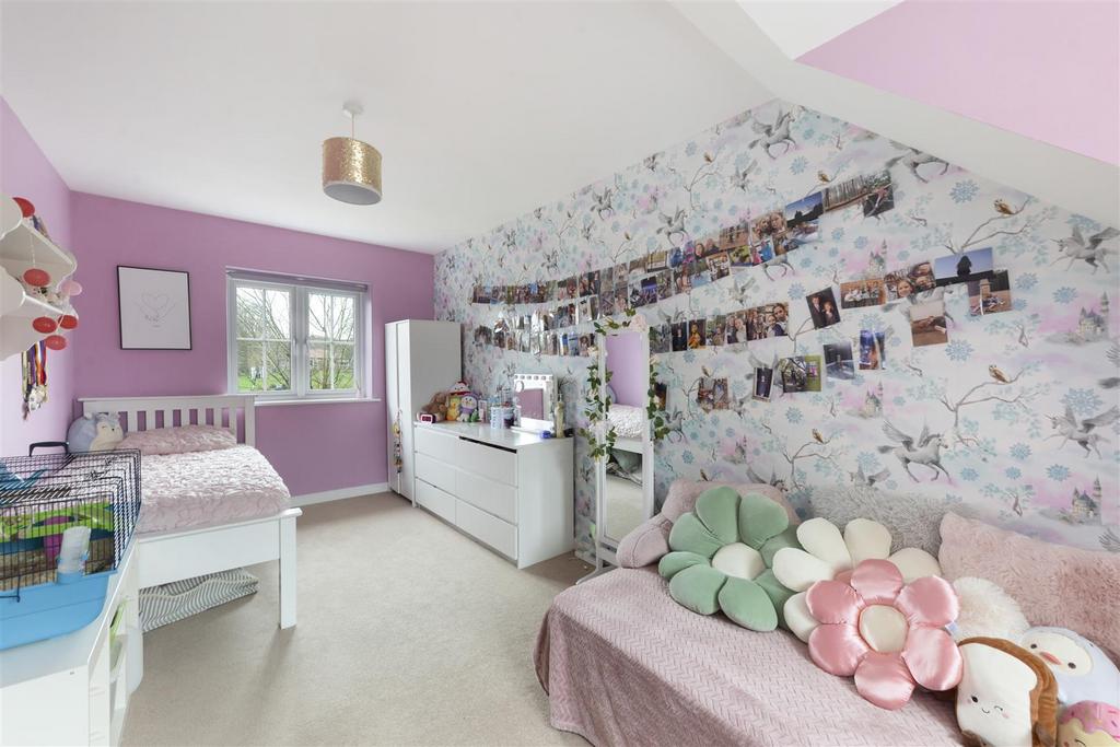 13 Hadlow18.jpg