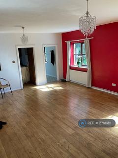 3 bedroom semi-detached house to rent, Robin Hood Lane, Chatham, ME5