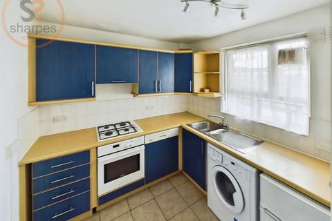 1 bedroom flat to rent, Harling Court, London
