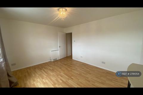 undefined, Old Shettleston Road, Glasgow, G32