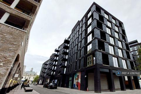 undefined, West Bradbury Yard, Brentford, TW8