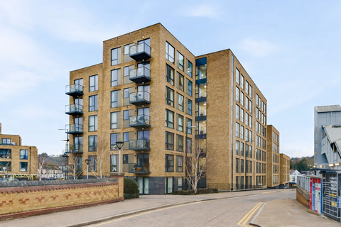 undefined, Leaden Hill, Coulsdon CR5