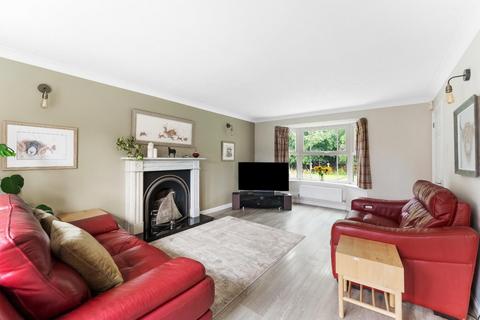 4 bedroom detached house for sale, Stunning family home, ideally situated at the peaceful cul de sac on the fringes of Yatton village