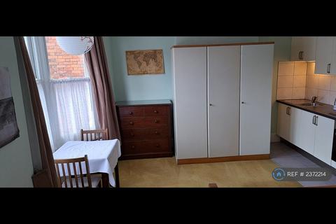 undefined, Welldon Crescent, Harrow.  Ha1 1Qr, HA1