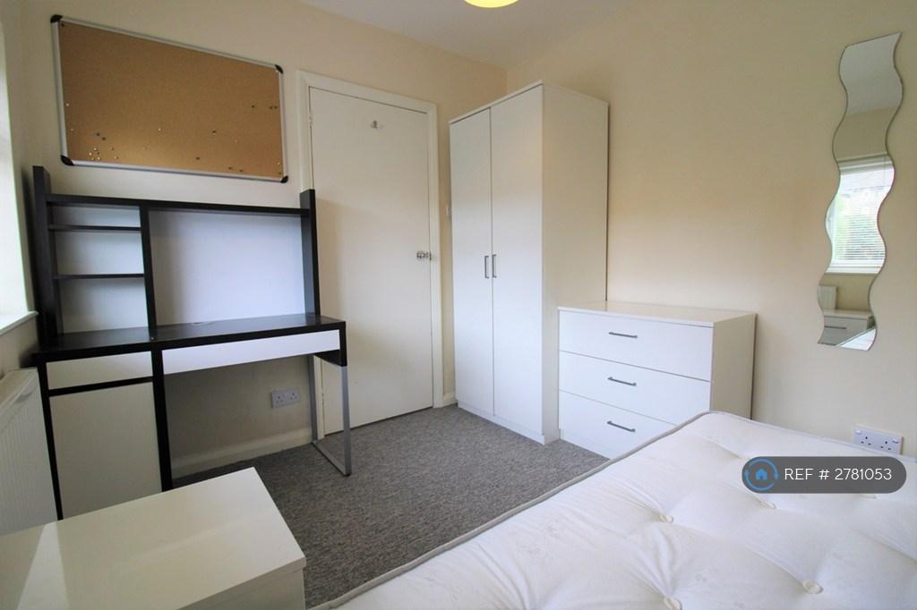 Room 4
