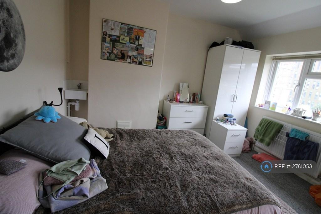 Room 5
