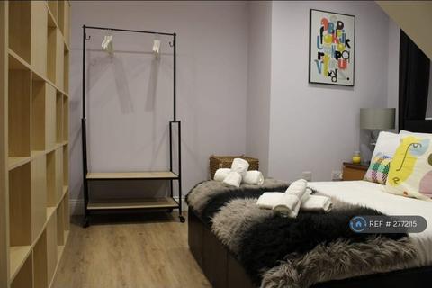 2 bedroom flat to rent, Dudden Hill Lane, London, NW10