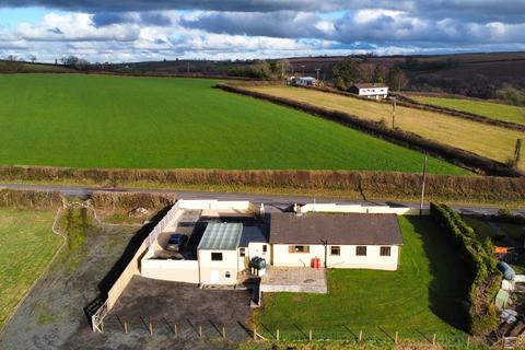 3 bedroom detached bungalow for sale, Pontantwn SA17