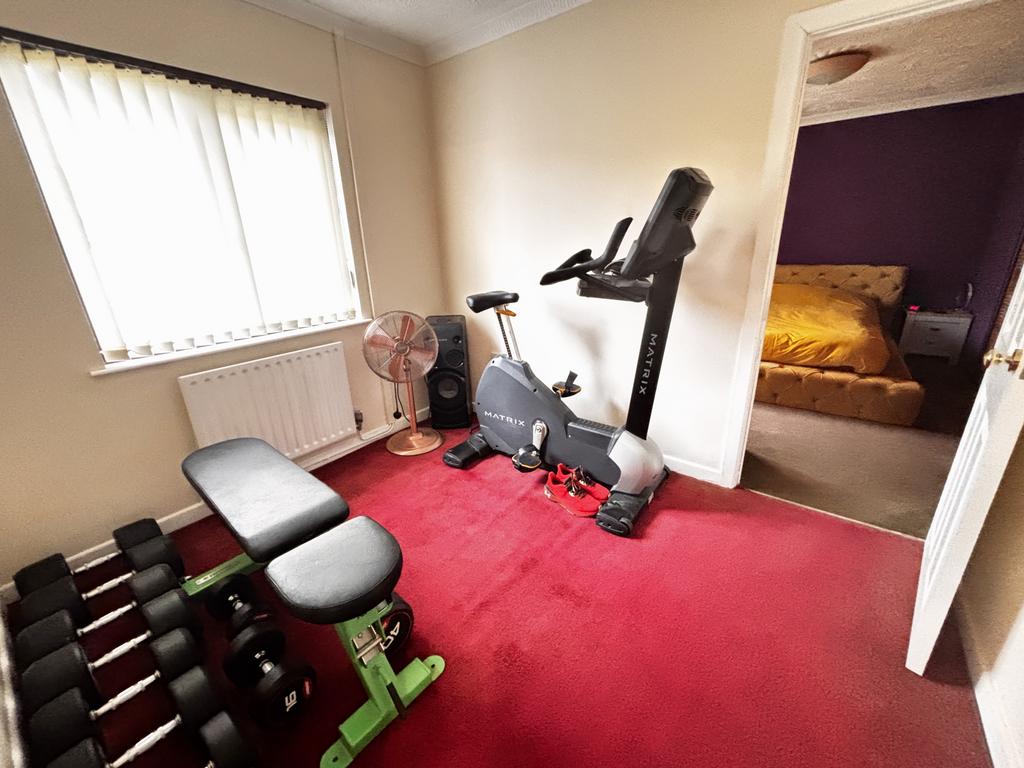 Bedroom 4 / Study