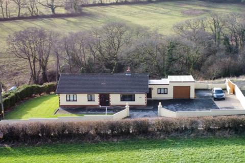 4 bedroom detached bungalow for sale, Pontantwn SA17