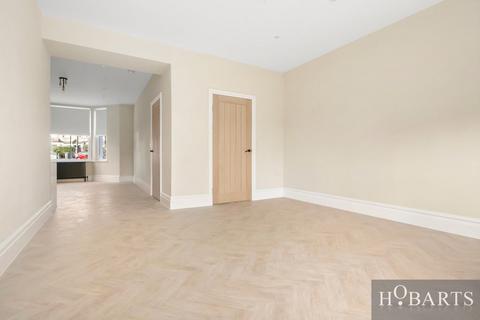 3 bedroom semi-detached house for sale, Stuart Crescent, N22